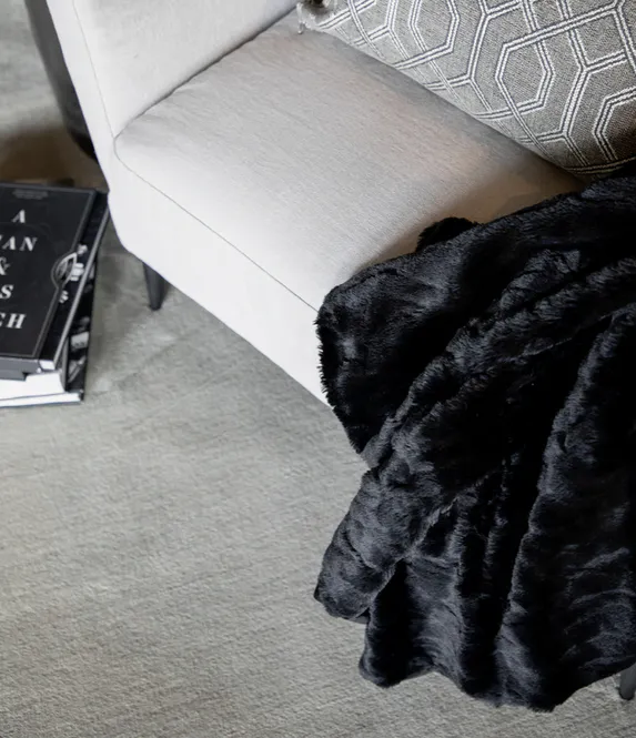 Hovedbilde Pelspledd CELINE 150x260 black 