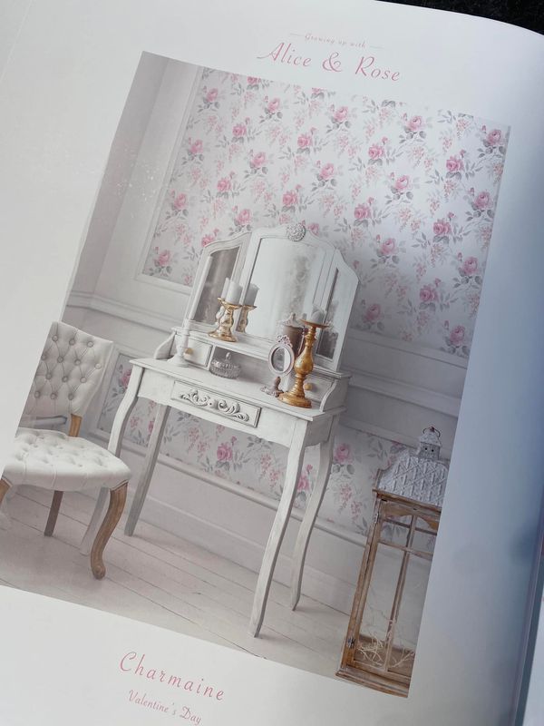 Alice&Rose - Growing up with Alice & Rose wallpaper from Wallque
