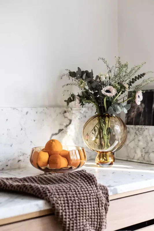 Meadow Swirl Vase - Medium - Amber 3255